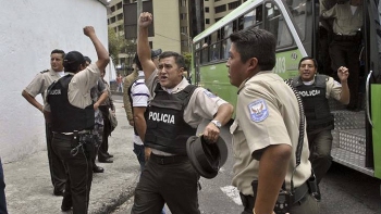   Tribunal condenó a oficial a tres años de prisión por alzamiento militar en Ecuador 