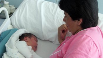 Un 96 por ciento de las madres prefirió modalidad completa de postnatal