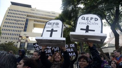 Confepa se manifestó en el Congreso contra reforma a la educación superior