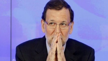 Rajoy admite que seguir al frente del Gobierno es 