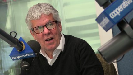   Nicolás Eyzaguirre: 