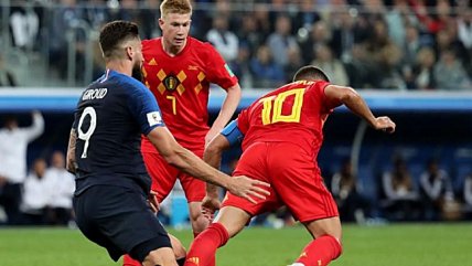 Francia lució su eficacia ante Bélgica para instalarse en la final