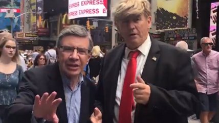   El inesperado encuentro de Joaquín Lavín con un 