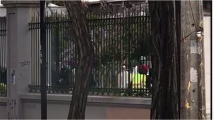   Carabineros y encapuchados se enfrentaron en las afueras del INBA 