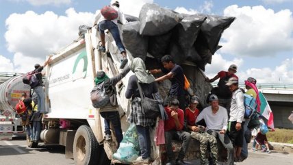   Caravana de migrantes lamenta su primera víctima fatal 