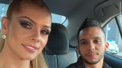  Modelo trans mostró el avanzado embarazo de su novio  
