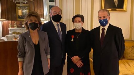   Carmen Frei recibió la medalla 