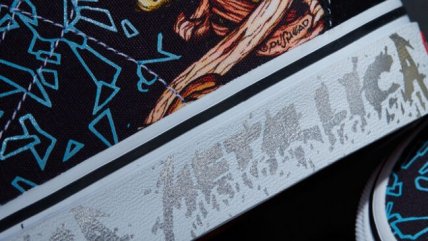   Metallica vuelve a asociarse con el mundo de la moda: lanzó zapatillas 