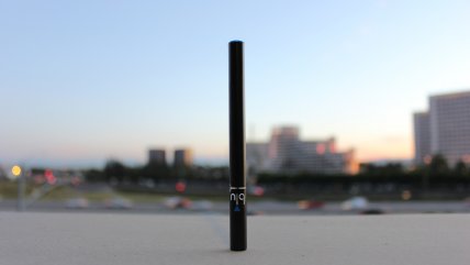   China prohibirá los cigarrillos electrónicos de sabores a partir de octubre 