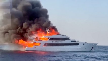   Tres personas murieron tras incendio de un yate en Egipto 