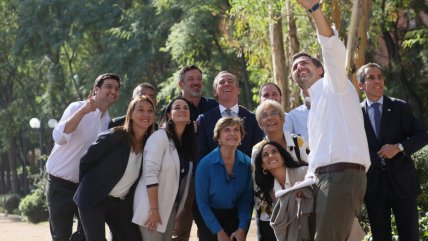   Evelyn Matthei presentó a sus 11 voceros de campaña 