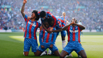   Crystal Palace dio un golpe histórico ante Manchester City y se coronó campeón de FA Cup 