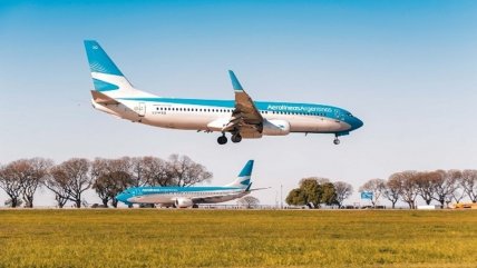   Paro en Aerolíneas Argentinas afectará a unos 6.000 pasajeros este martes 