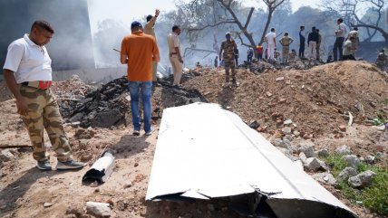   Un sobreviviente fue hallado en el avión estrellado en la India 