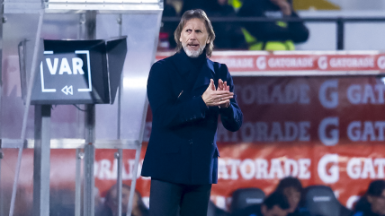   Ricardo Gareca elogió a Arturo Vidal tras su paso por La Roja: Es un señor 