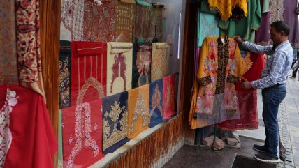  EE.UU. impone aranceles adicionales a la India por su compra de crudo ruso  