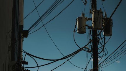   Energía que Conecta: ¿Cómo se repara la infraestructura eléctrica para evitar cortes? 