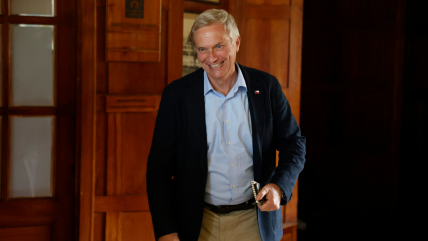   Kast se reunió con ministro de Seguridad de Bukele en plena carrera hacia el balotaje 