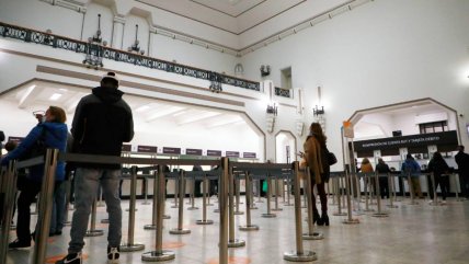  Cámara Baja despachó proyecto que restablece el feriado bancario  