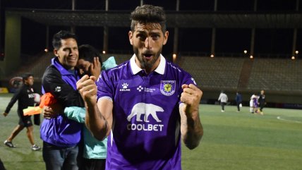   Joaquín Larrivey se alzó como el Mejor Jugador del Ascenso 