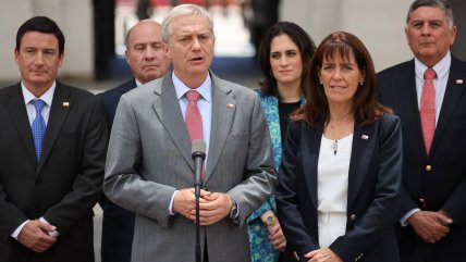   Cristóbal Rovira: La duda es si Kast se moderará o si radicalizará a la derecha convencional 