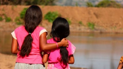   Con 60 mil funcionarios desplegados, India trata de combatir el matrimonio infantil 