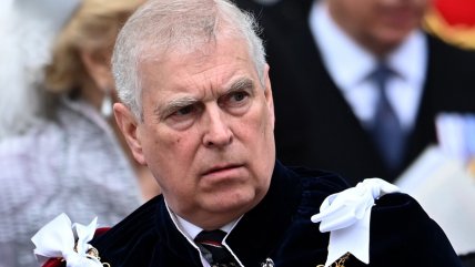   La Policía detuvo al expríncipe Andrés, hermano del rey británico Carlos III 