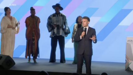   Macron se enojó, pidió el micrófono y retó a un público ruidoso: 