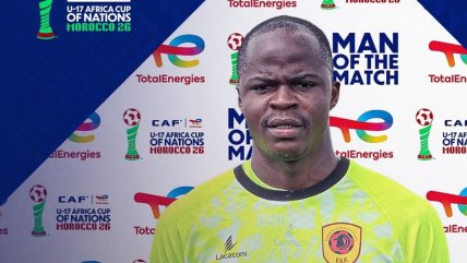   Arquero sub 17 de Angola se viralizó por su apariencia física 