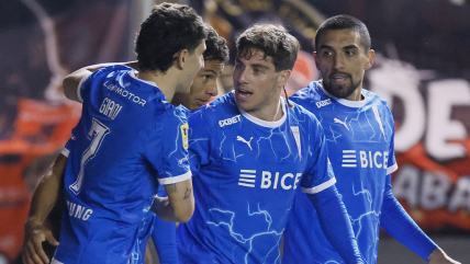   Universidad Católica triunfó en un accidentado duelo ante Limache y trepó al podio en la Liga 
