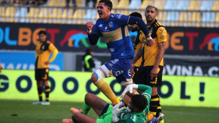   Montiel aprovechó un fallo de Flores para sellar la igualdad de Everton y Coquimbo 