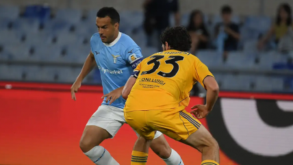   Pisa de Felipe Loyola se despidió de la Serie A con una derrota ante Lazio 