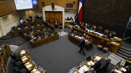   Megarreforma de Kast enfrenta incertidumbre en el Senado: oposición critica falta de diálogo 