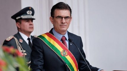   Bolivia: presidente y ministros bajan su sueldo a la mitad intentando calmar las protestas 