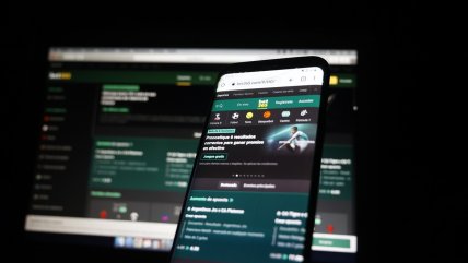   Senador propone impuesto retroactivo para apuestas online 